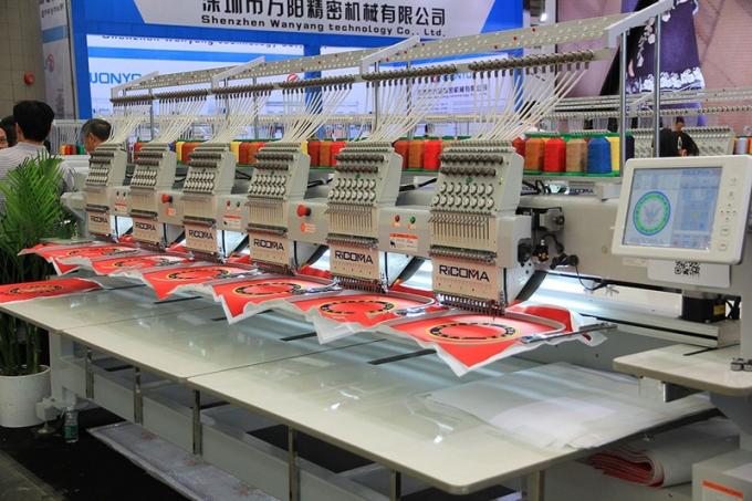 Röhrenförmige Multi-köpfige Stickmaschine CHT-1206